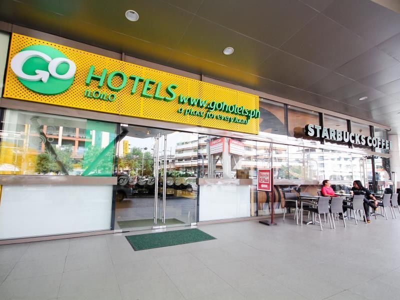 Go Hotels Iloilo Bagian luar foto